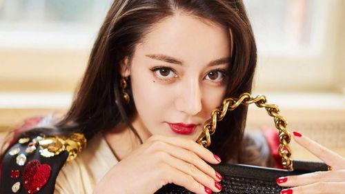 小七爆料迪丽热巴视频大全,小七独家爆料,精彩瞬间大揭秘 第2张 小七爆料迪丽热巴视频大全,小七独家爆料,精彩瞬间大揭秘 第2张